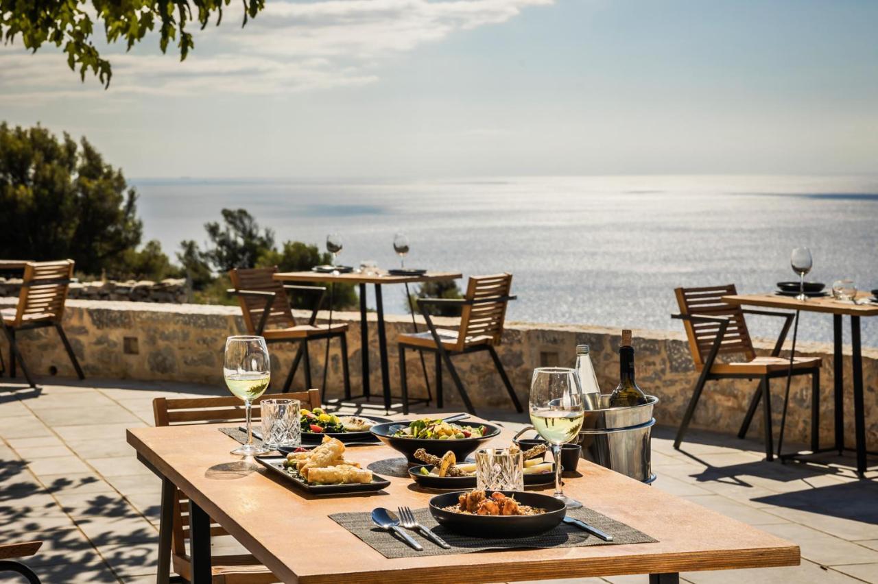 Aria Estate Suites & Spa Areopoli Luaran gambar