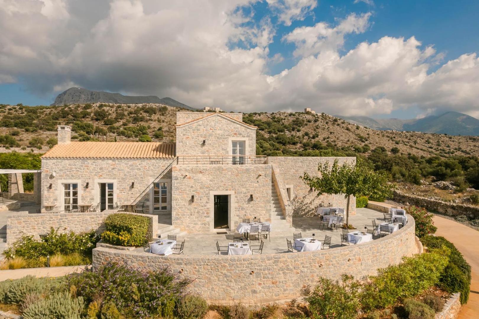 Aria Estate Suites & Spa Areopoli Luaran gambar