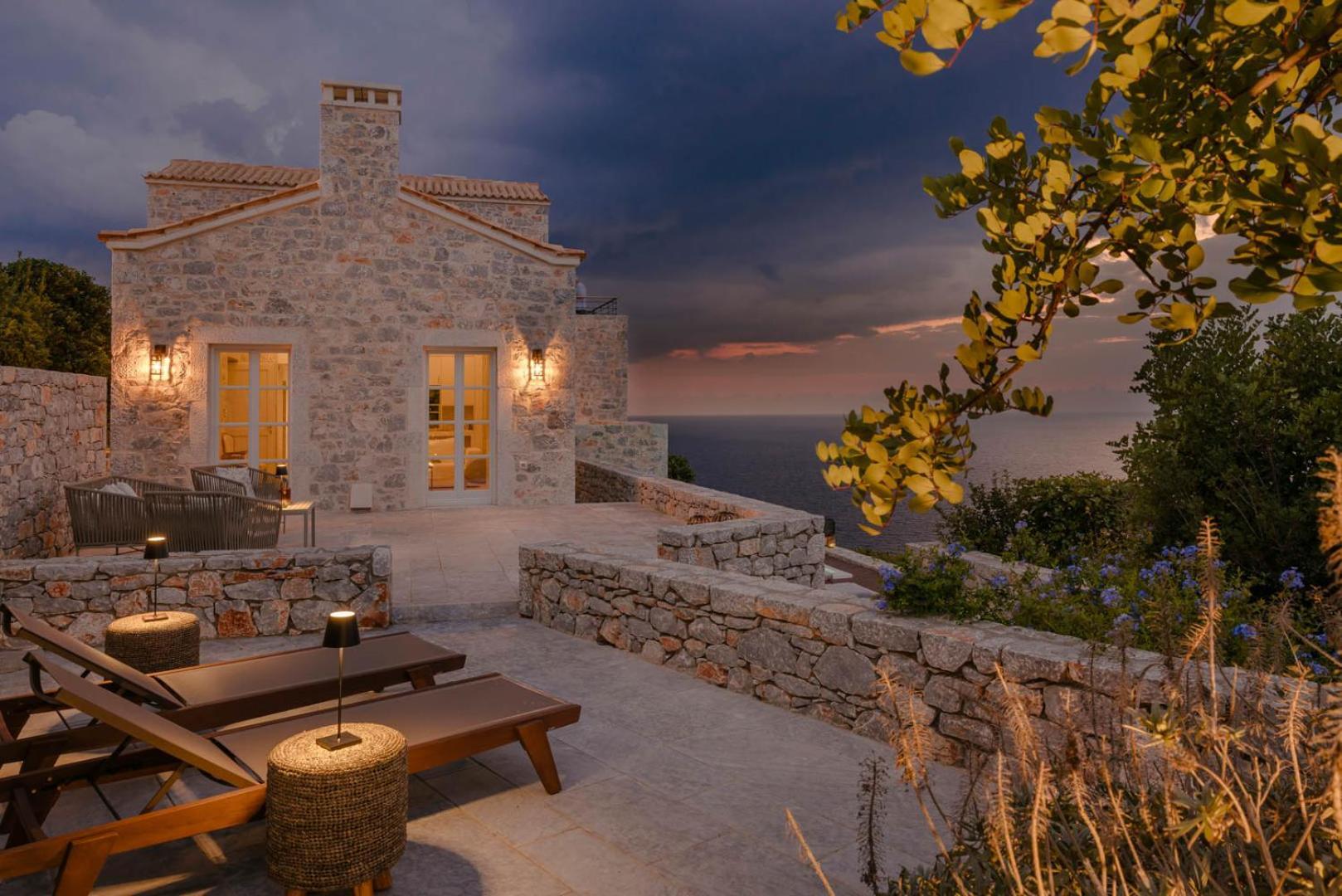 Aria Estate Suites & Spa Areopoli Luaran gambar