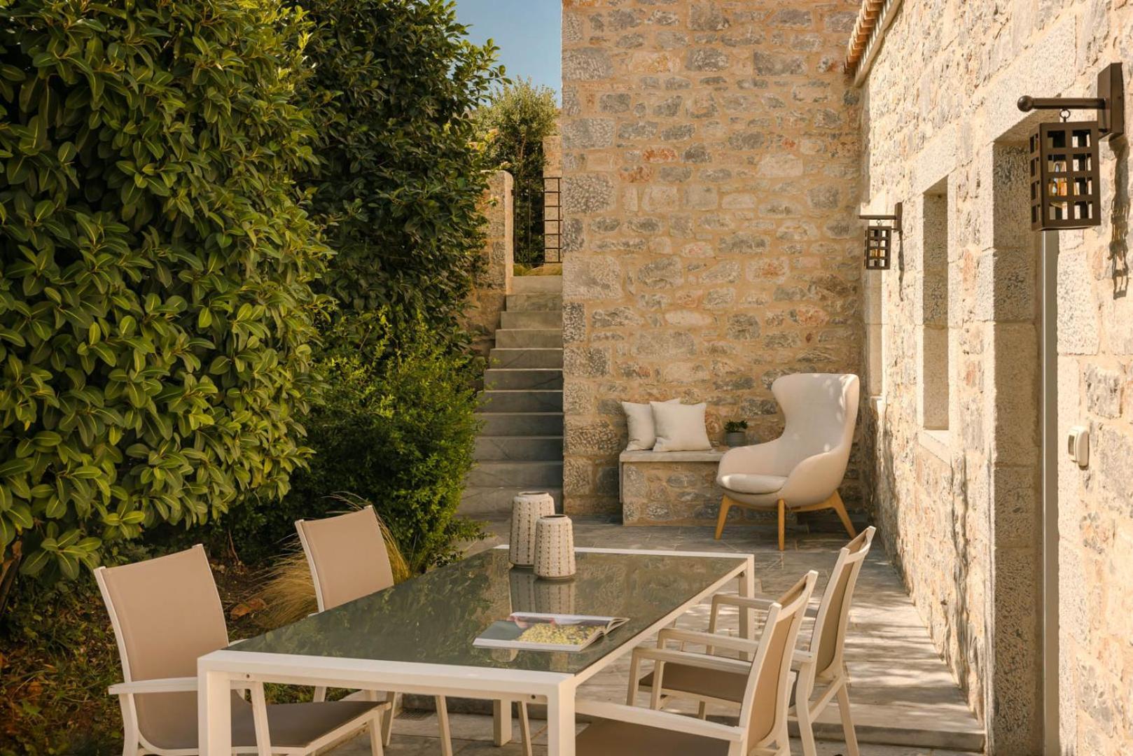 Aria Estate Suites & Spa Areopoli Luaran gambar
