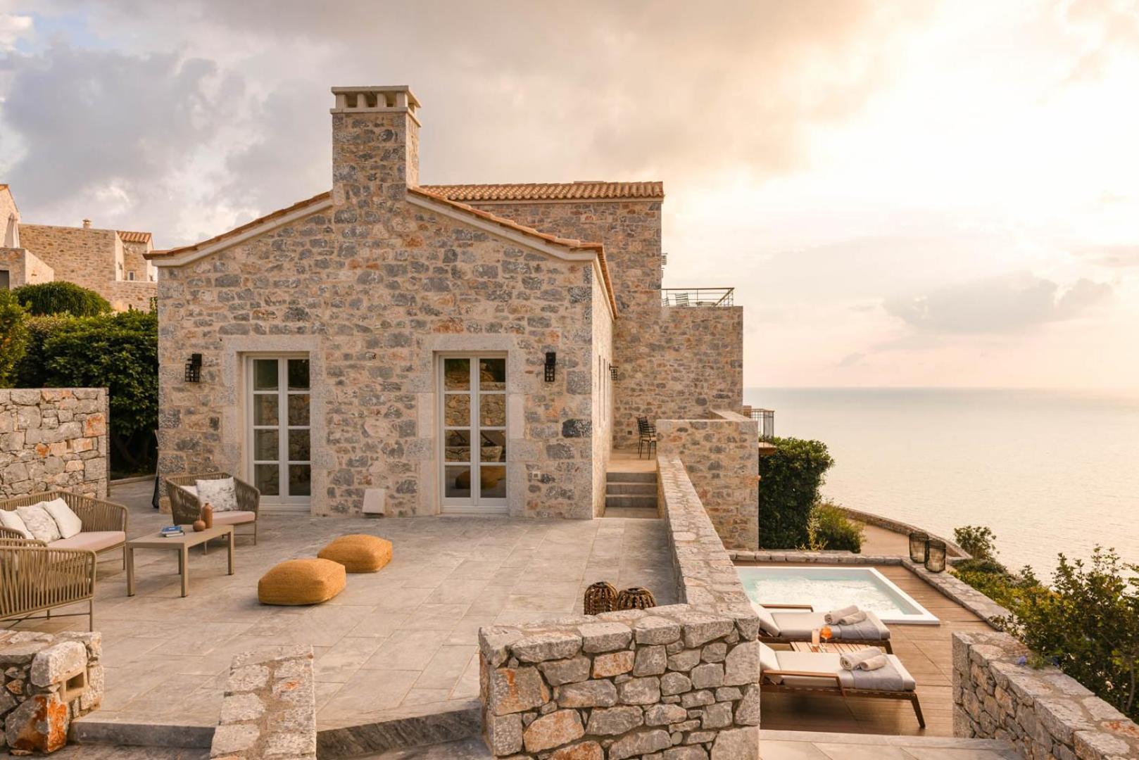 Aria Estate Suites & Spa Areopoli Luaran gambar